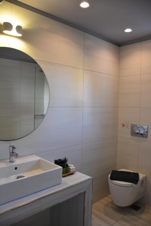เดอ นาเซีย สวีท Apartment เปริสซา ภายนอก รูปภาพ